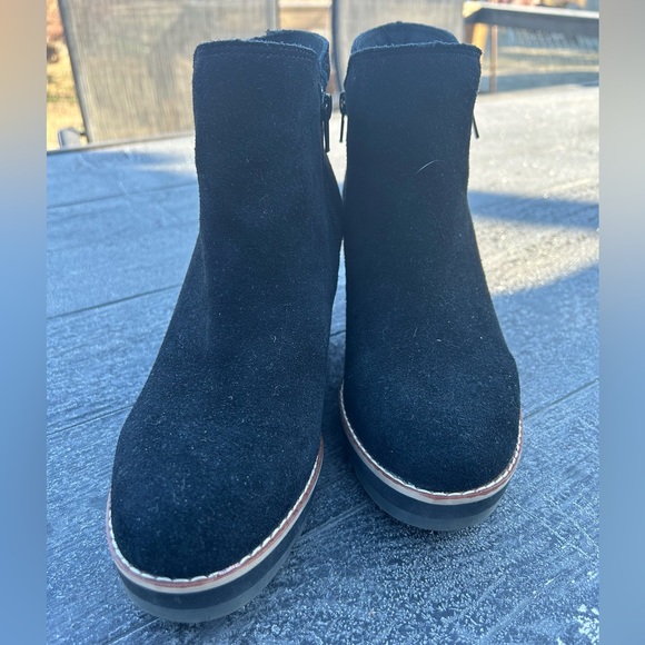 **Sold** Easy Spirt Wedge Bootie - WMNS 9 - Picture 2 of 5